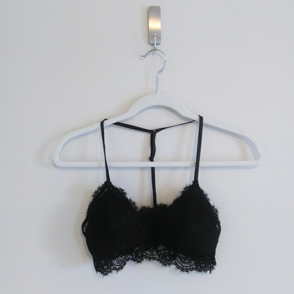 NWOT Aerie black lace triangle bralette - Small